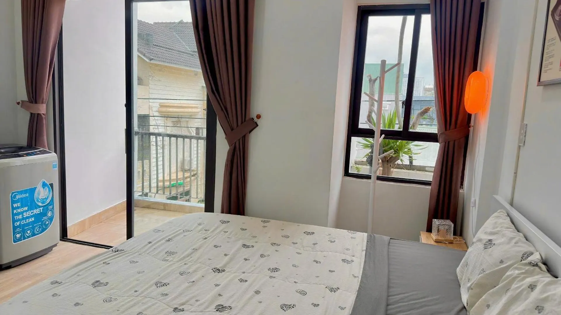 Corgi House Beachstay Danang Homestay Da Nang