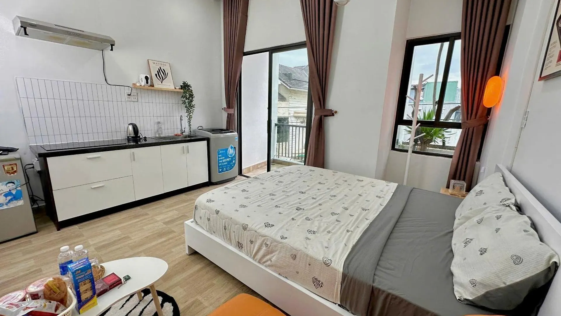Corgi House Beachstay Danang 0*, Da Nang Vietnam