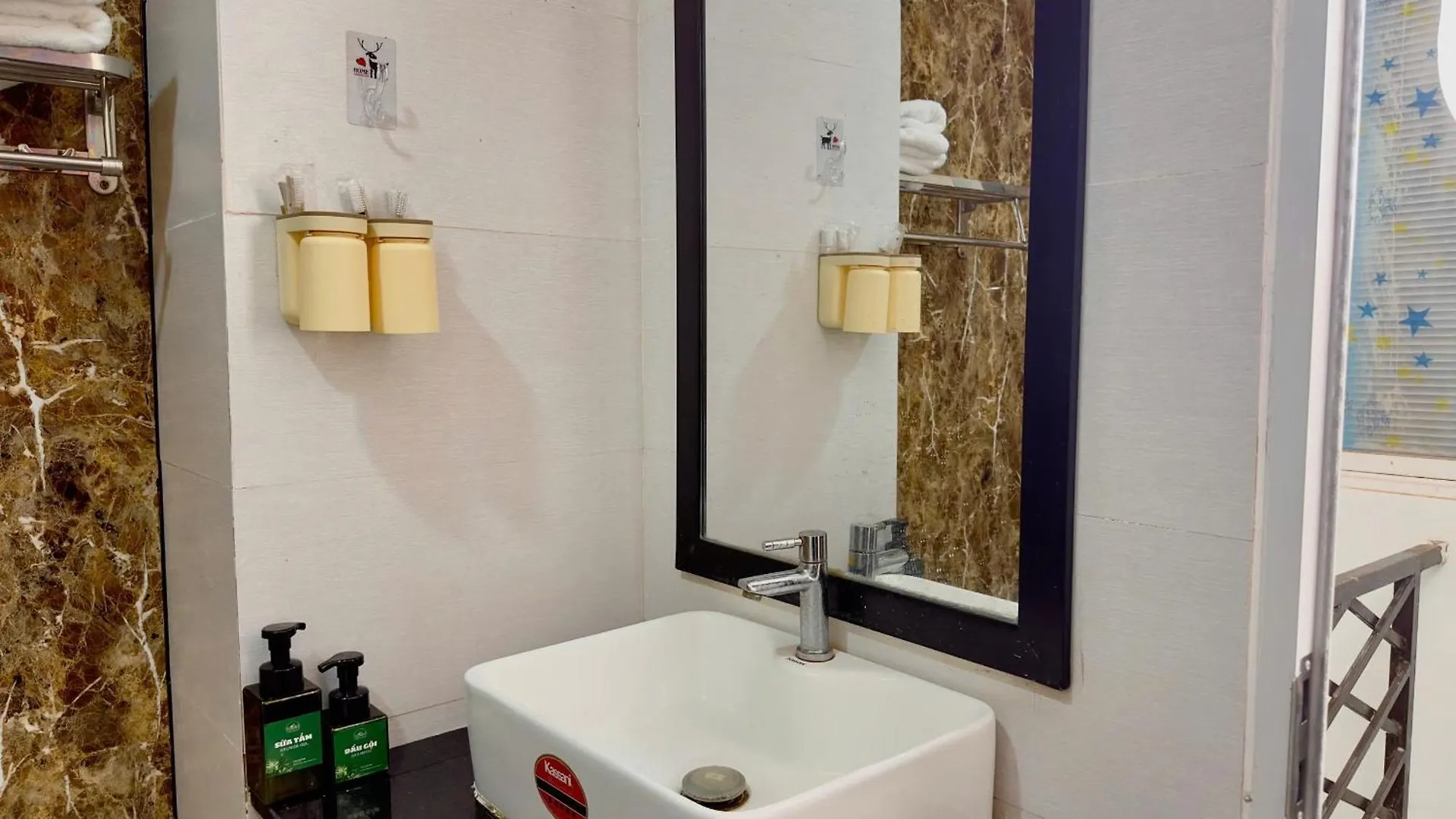 Corgi House Beachstay Danang