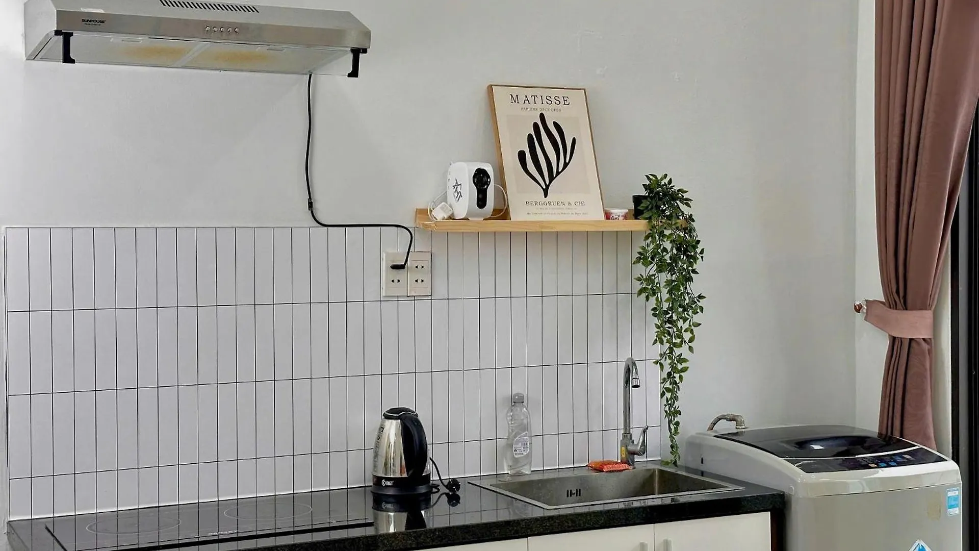 Homestay Corgi House Beachstay Danang