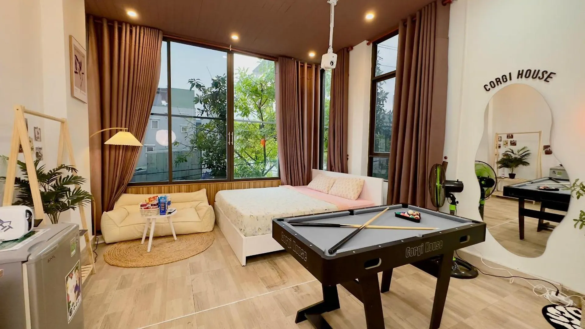 Corgi House Beachstay Danang Vietnam